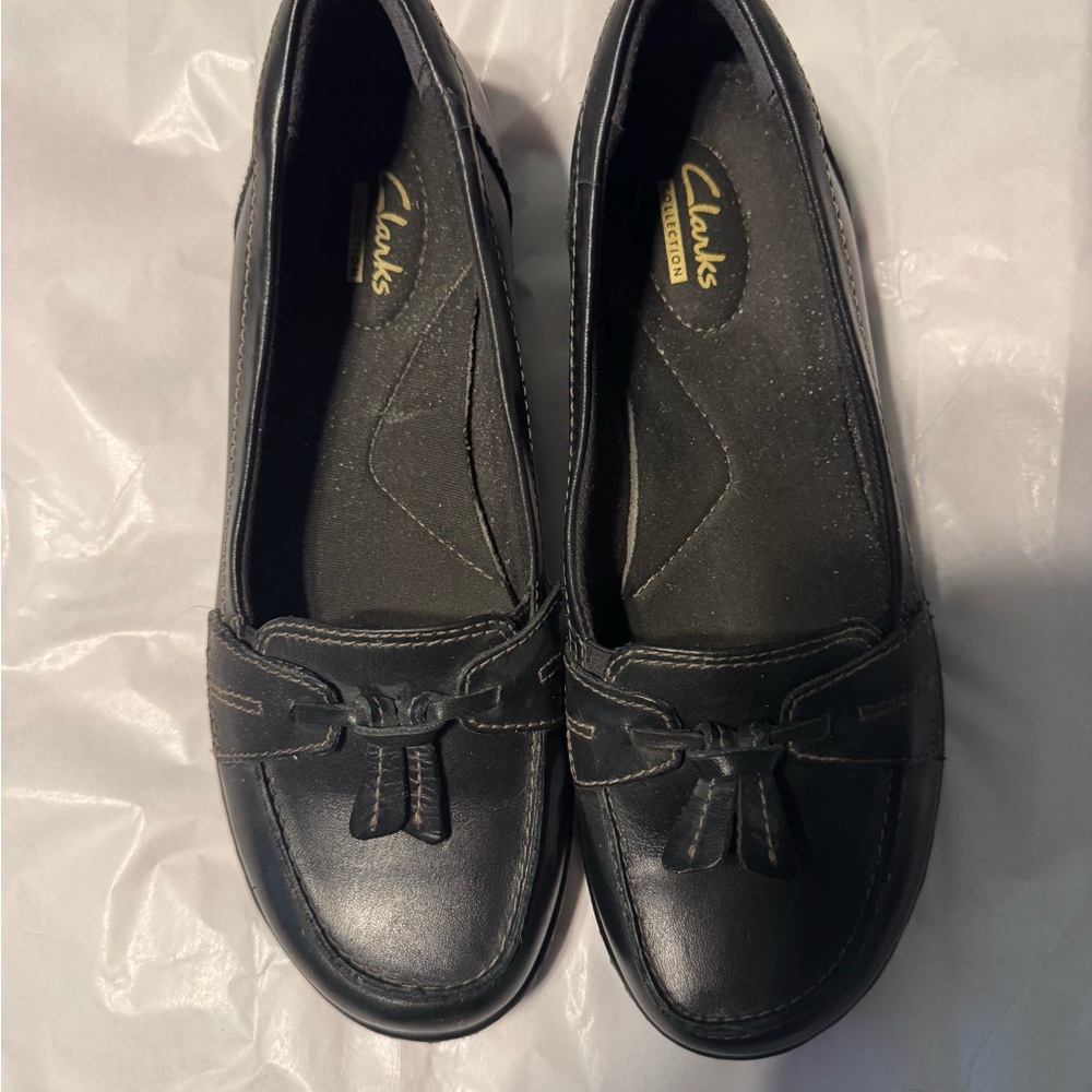 Clarks Women's Elegant Black Flats
